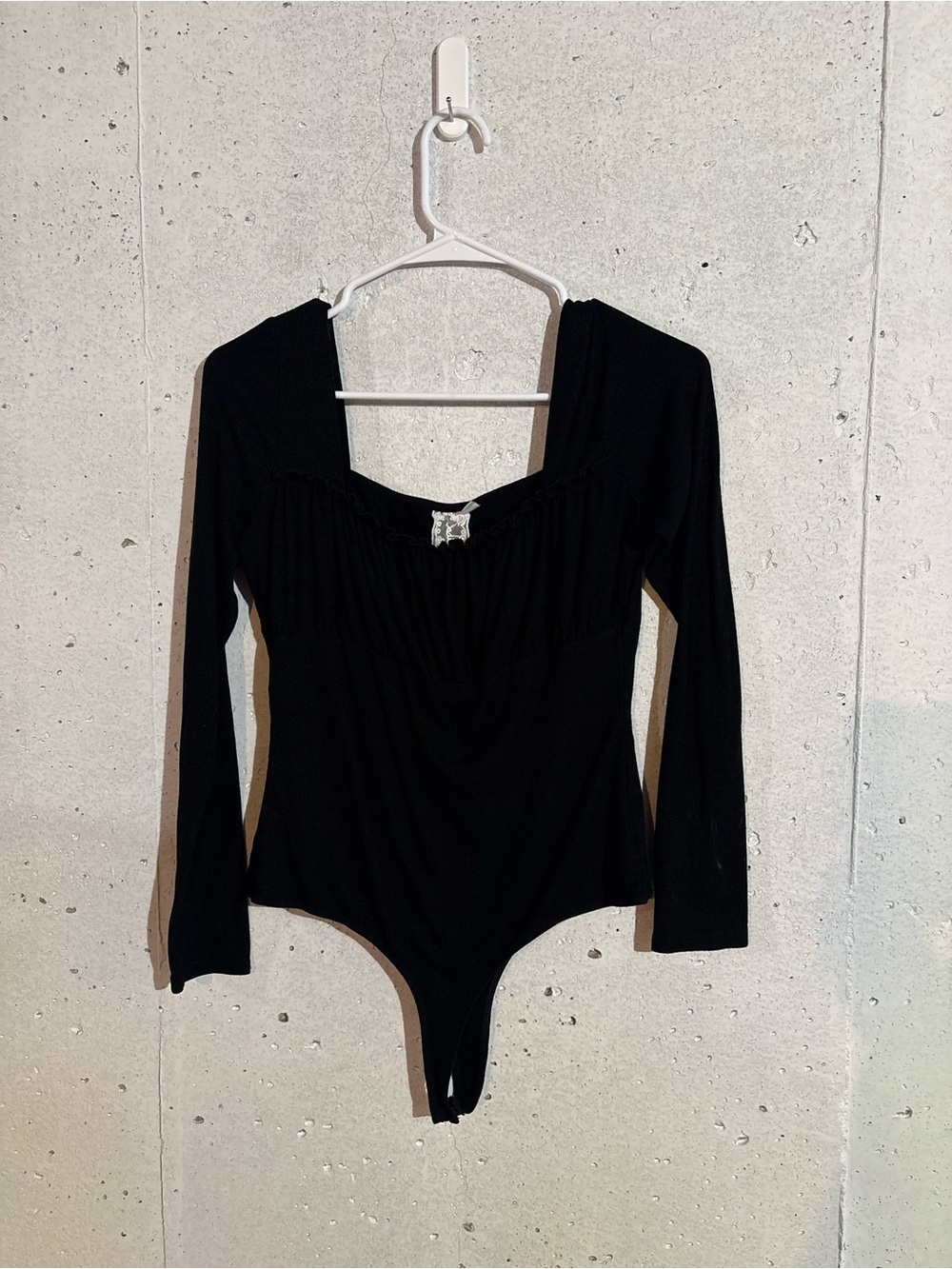 Sadie & Sage Long Sleeve Bodysuit | Size: Medium